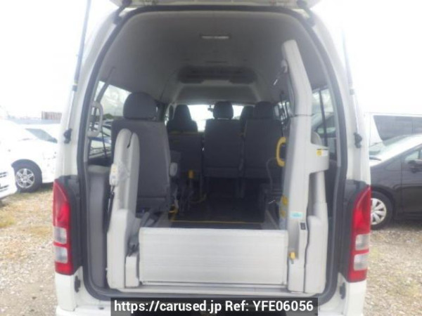 Used 2009 AT toyota regiusace-van TRH200K Image[8]
