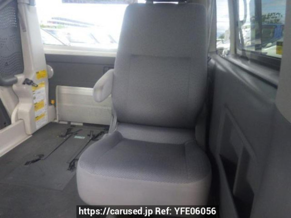 Used 2009 AT toyota regiusace-van TRH200K Image[16]