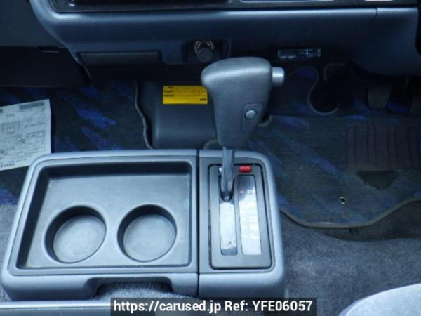 Used 2004 AT toyota hiace-van TRH112V Image[19]
