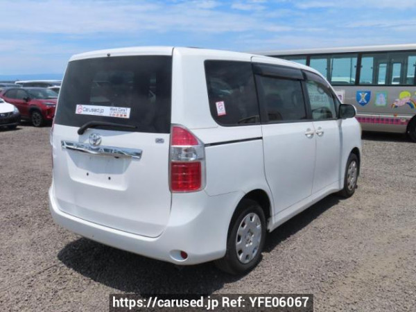 Used 2009 AT toyota noah ZRR70G Image[6]