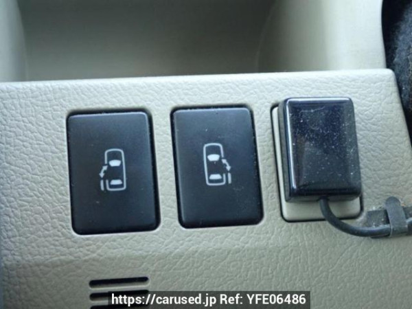 Used 2010 AT toyota noah ZRR70G Image[27]