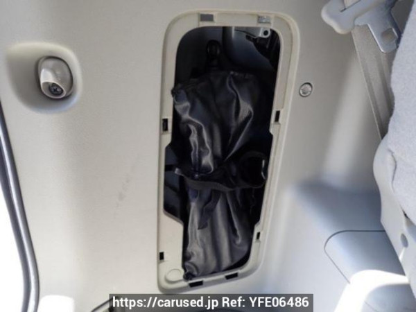 Used 2010 AT toyota noah ZRR70G Image[39]