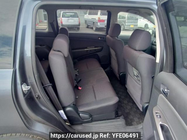 Used 2004 AT toyota wish ZNE10G Image[14]
