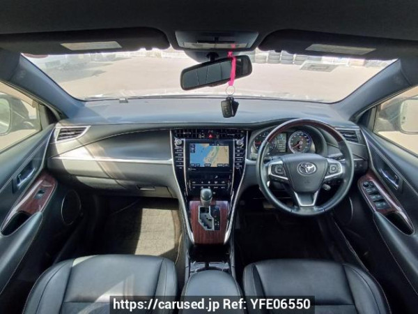 Used 2014 AT toyota harrier ZSU60W Image[16]