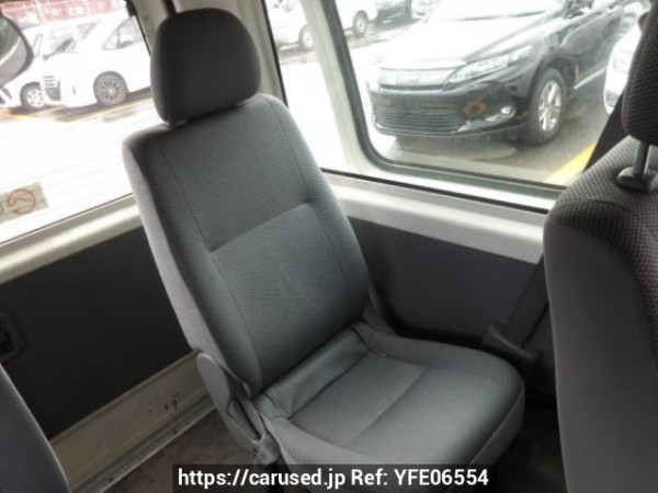 Used 2007 AT toyota hiace-wagon TRH214W Image[18]