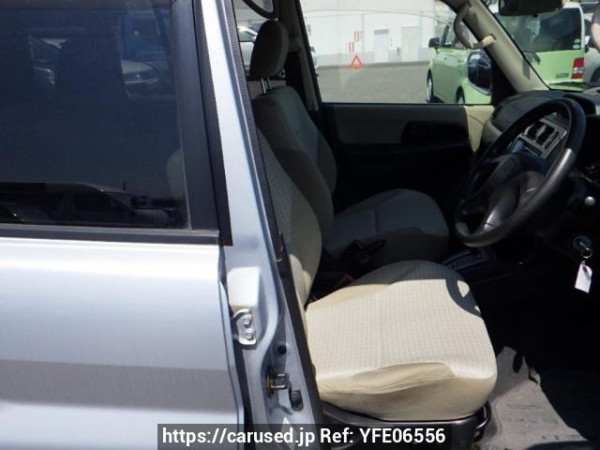 Used 2004 AT mitsubishi pajero-io H77W Image[12]