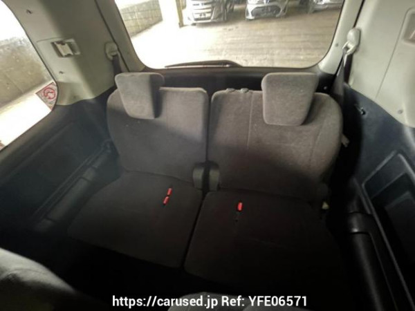 Used 2010 AT toyota noah ZRR70G Image[17]