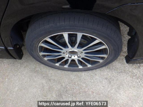 Used 2013 AT toyota noah ZRR70G Image[28]