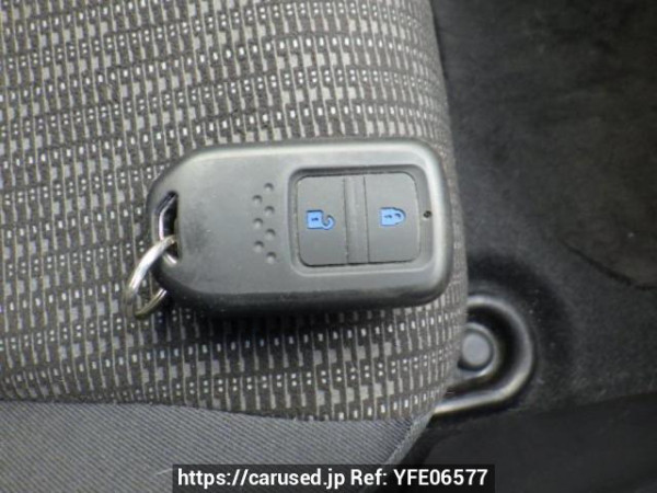 Used 2014 AT honda fit GK3 Image[24]