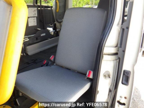 Used 2006 AT toyota hiace-van TRH200K Image[13]