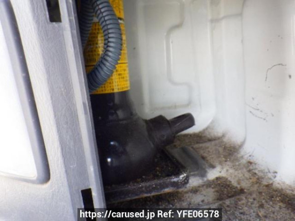 Used 2006 AT toyota hiace-van TRH200K Image[35]