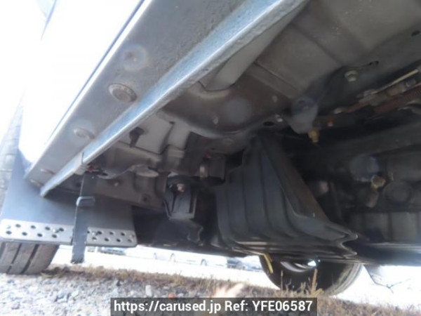 Used 2005 AT toyota hiace-van KDH200V Image[40]