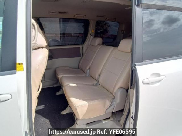 Used 2008 AT toyota noah ZRR70G Image[17]