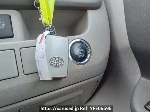 Used 2008 AT toyota noah ZRR70G Image[30]