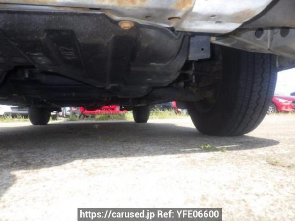 Used 2006 AT toyota regiusace-van KDH200V Image[29]