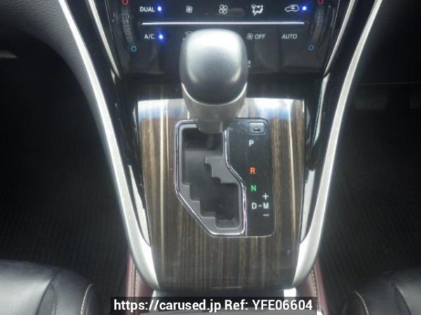 Used 2014 AT toyota harrier ZSU60W Image[20]