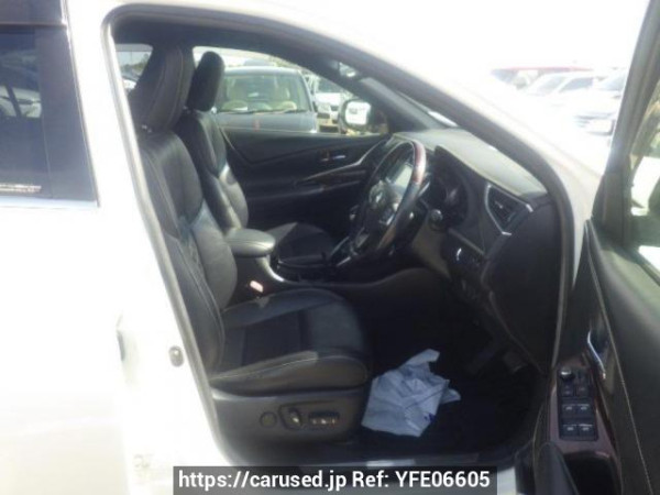 Used 2014 AT toyota harrier ZSU60W Image[11]