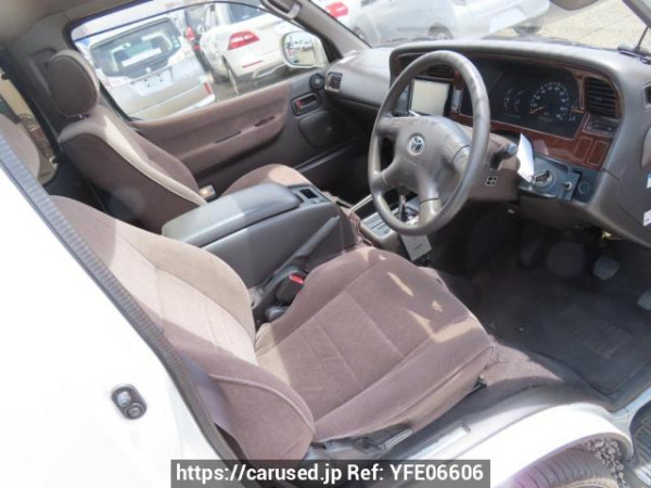Used 2002 AT toyota hiace-wagon KZH100G Image[17]