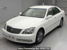 Toyota Crown GRS182