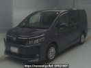 Toyota Voxy ZWR80G
