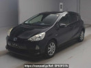 Toyota Aqua NHP10
