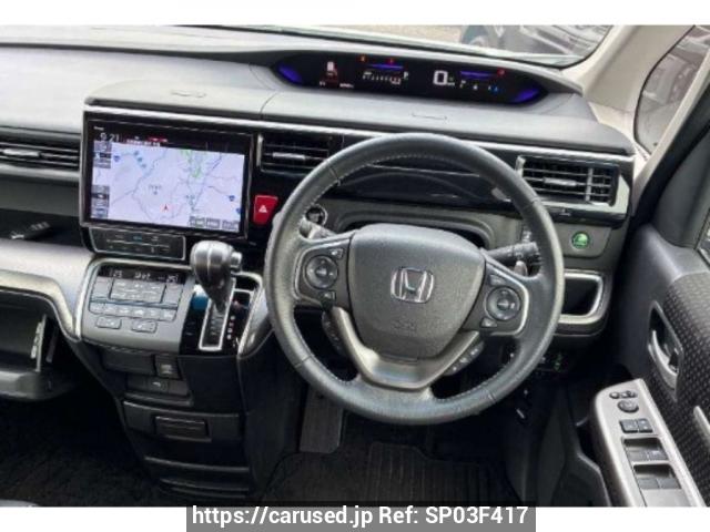 Buy Used 2021 Honda Step WGN Spada RP3 (SP03F417) - Carused.jp