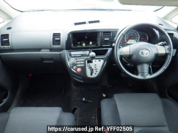 Used 2003 AT toyota wish ZNE10G Image[17]