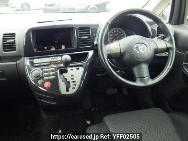 Used 2003 AT toyota wish ZNE10G Image[19]