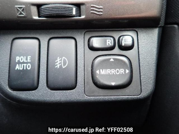 Used 2004 AT toyota wish ZNE10G Image[27]