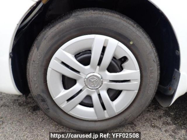 Used 2004 AT toyota wish ZNE10G Image[32]