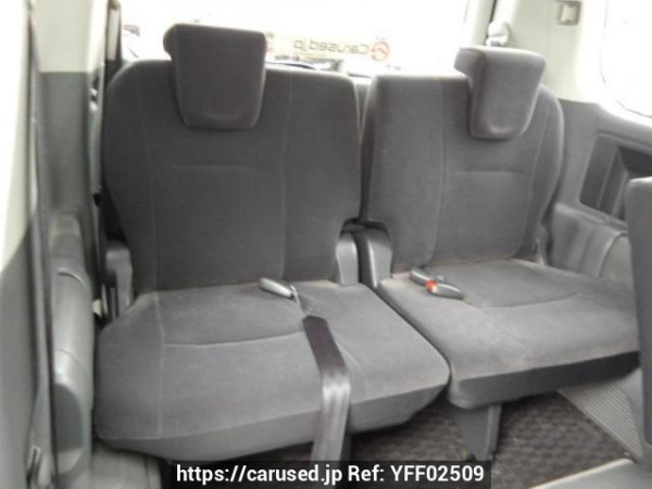 Used 2008 AT toyota voxy ZRR70G Image[13]