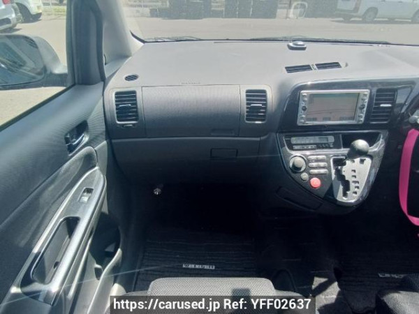 Used 2003 AT toyota wish ZNE10G Image[18]