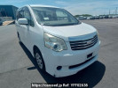 Toyota Noah ZRR70G