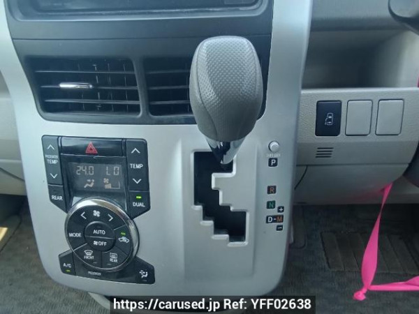 Used 2010 AT toyota noah ZRR70G Image[22]