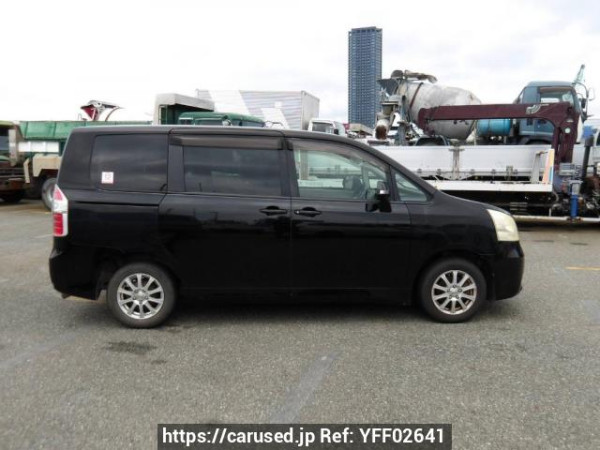 Used 2009 AT toyota noah ZRR70G Image[7]