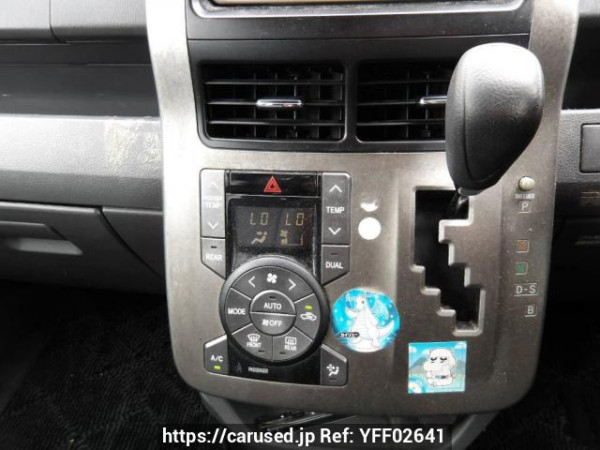 Used 2009 AT toyota noah ZRR70G Image[23]