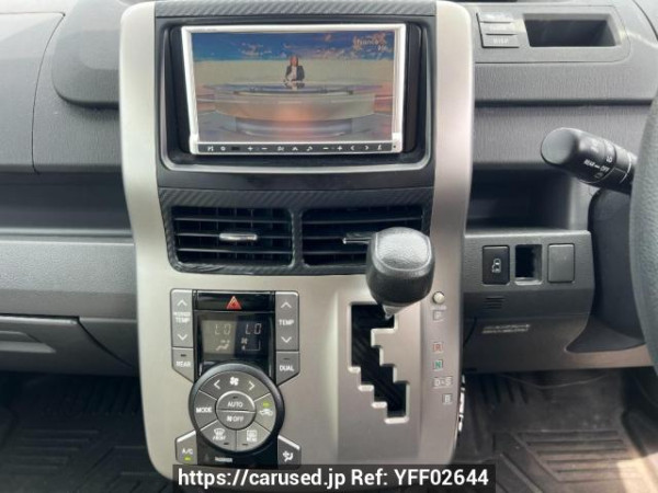 Used 2010 AT toyota noah ZRR70G Image[19]