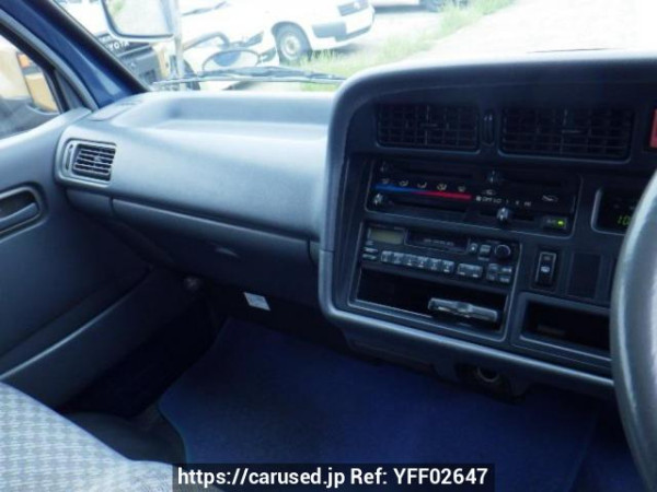 Used 2002 MT toyota hiace-van RZH112K Image[14]
