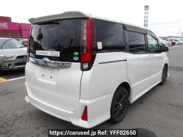 Used 2015 AT toyota noah ZRR80W Image[5]