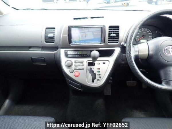 Used 2005 AT toyota wish ZNE10G Image[21]