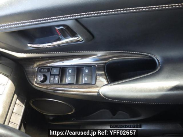 Used 2014 AT toyota harrier ZSU60W Image[27]