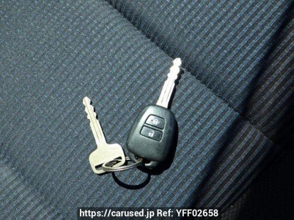 Used 2014 AT toyota noah ZRR80G Image[28]