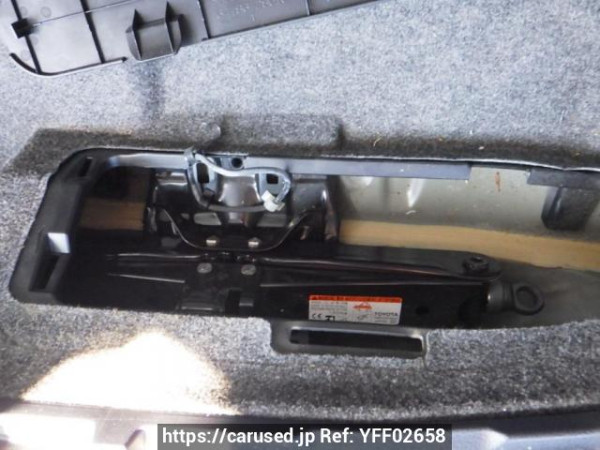 Used 2014 AT toyota noah ZRR80G Image[44]