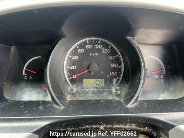 Used 2005 MT toyota hiace-van TRH200V Image[21]