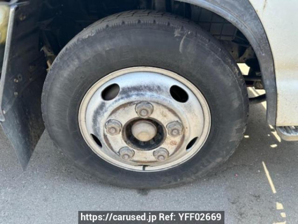 Used 2004 MT isuzu elf-truck NKR81ED Image[11]