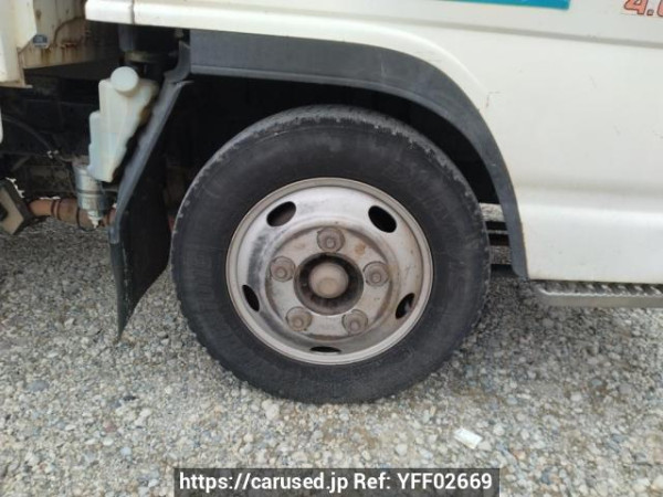 Used 2004 MT isuzu elf-truck NKR81ED Image[27]