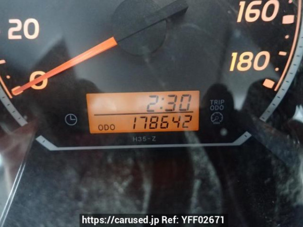 Used 2010 MT toyota hiace-van TRH200V Image[18]
