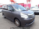 Toyota Noah ZRR70G