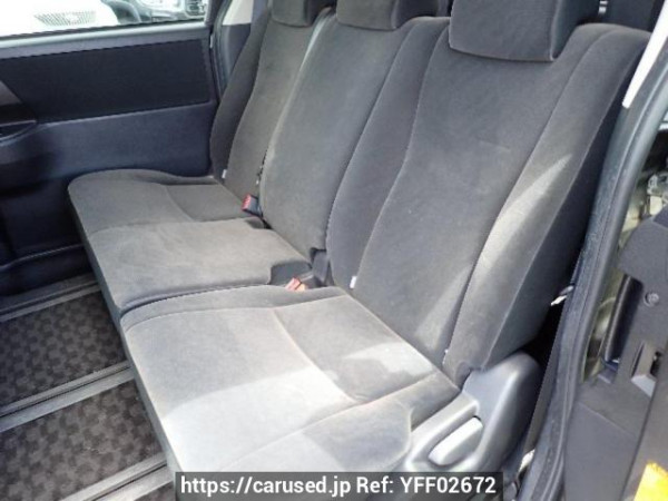 Used 2012 AT toyota noah ZRR70G Image[11]