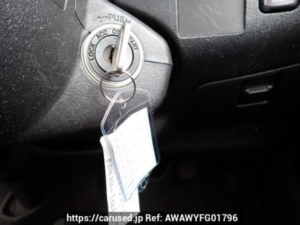 Used 2005 AT toyota hiace-van KDH200V Image[24]